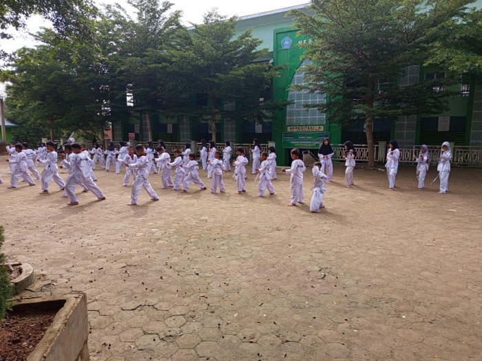 MIN 1 Merangin siapkan Generasi Hebat, Generasi Kuat MIN 1 Merangin siapkan Generasi Hebat, Generasi Kuat