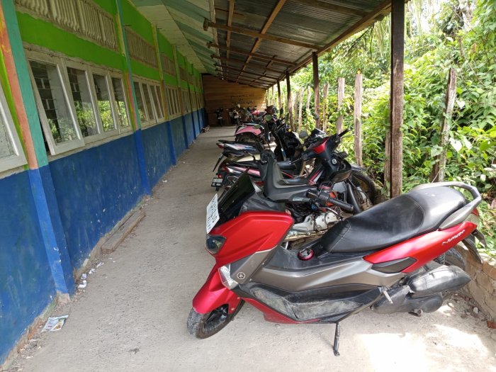 Parkir Roda Dua Minsamer Tertata Rapi