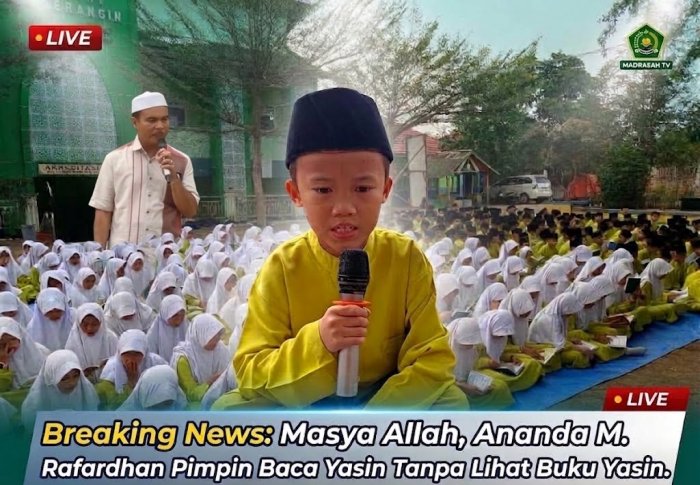 Muhammad Rafardhan, Pimpin Yasin Tanpa Buku, Guru Beri Apresiasi Uang Jajan Muhammad Rafardhan, Pimpin Yasin Tanpa Buku, Guru Beri Apresiasi Uang Jajan