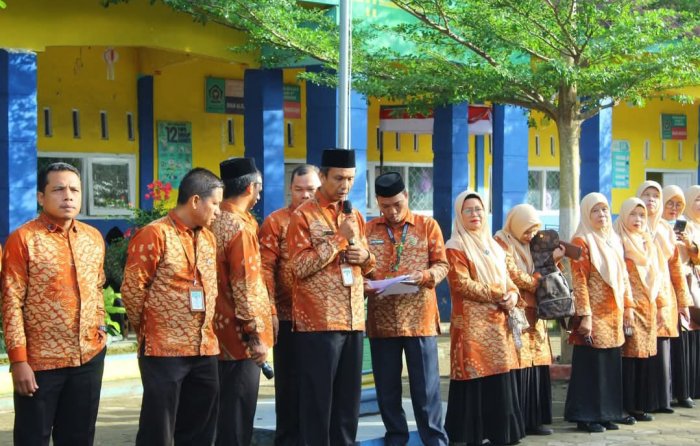 Guru dan Pegawai MIN 1 Merangin, Selalu Kompak Bersatu