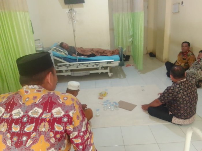 KAMAD MINSAMER, JENGUK KEPALA PUSTAKA ASHABUL KAHFI.