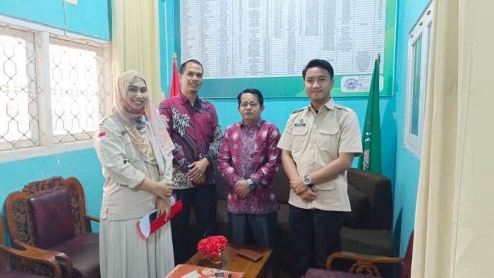 Kunjungan Kepala Dapur MBG, di sambut Hangat Kapala MIN 1 Merangin.