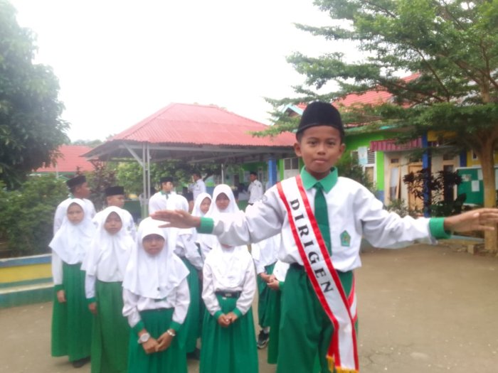 Manzer, Derigent UPB Minsamer Yang Bersemangat