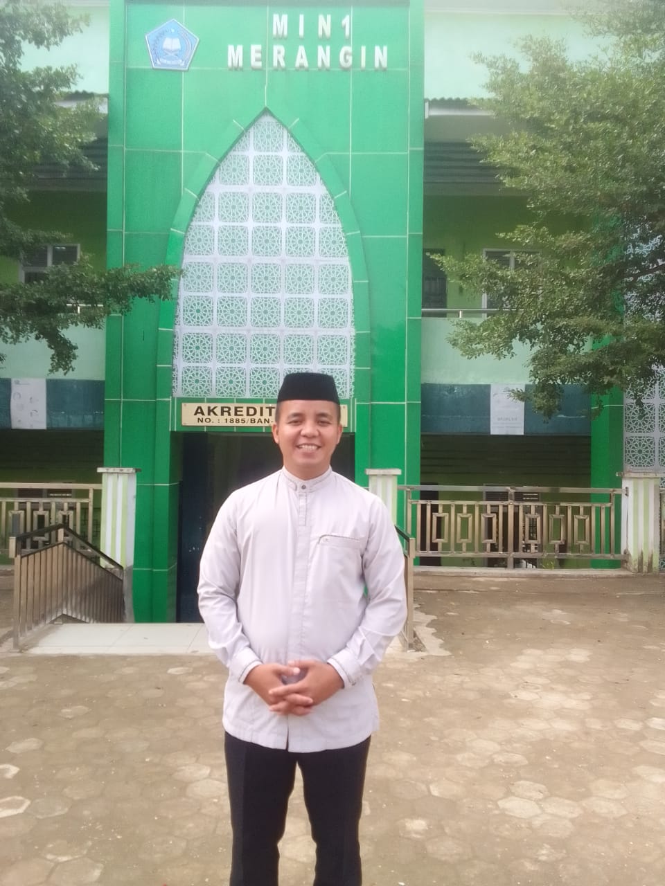 PENTING NYA BERSABAR DAN BERSYUKUR (Bersama Ustadz.AL HABIB PUTRA.AZ, S.Ag guru Tahfidz MIN 1 Merangin)