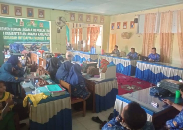 Rapat Kenaikan Kelas MIN 1 Merangin Berjalan Lancar