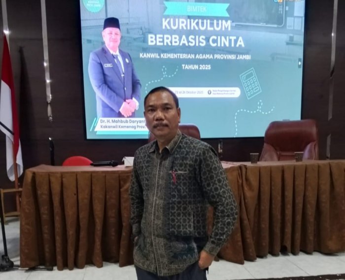 Kepala MIN 1 Merangin, Perintahkan Segera Mengadakan Pelatihan Kurikulum Berbasis Cinta.