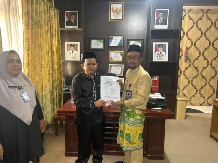 Kepala MIN 1 Merangin Teken MoU dengan Dukcapil Merangin, Permudah Pengurusan Kartu Identitas Anak
