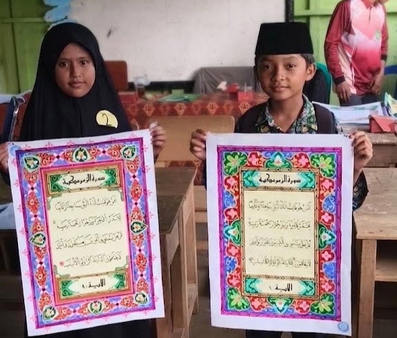 Syamila & Fazio Raih Juara 1 Kaligrafi Kompas Ke-1 Merangin Syamila & Fazio Raih Juara 1 Kaligrafi Kompas Ke-1 Merangin