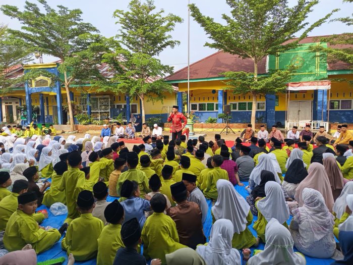 Peringatan Isra' mikraj Nabi Muhammad SAW 1447 H Bersama Ustadz Helmi Syarif Berjalan Meriah.